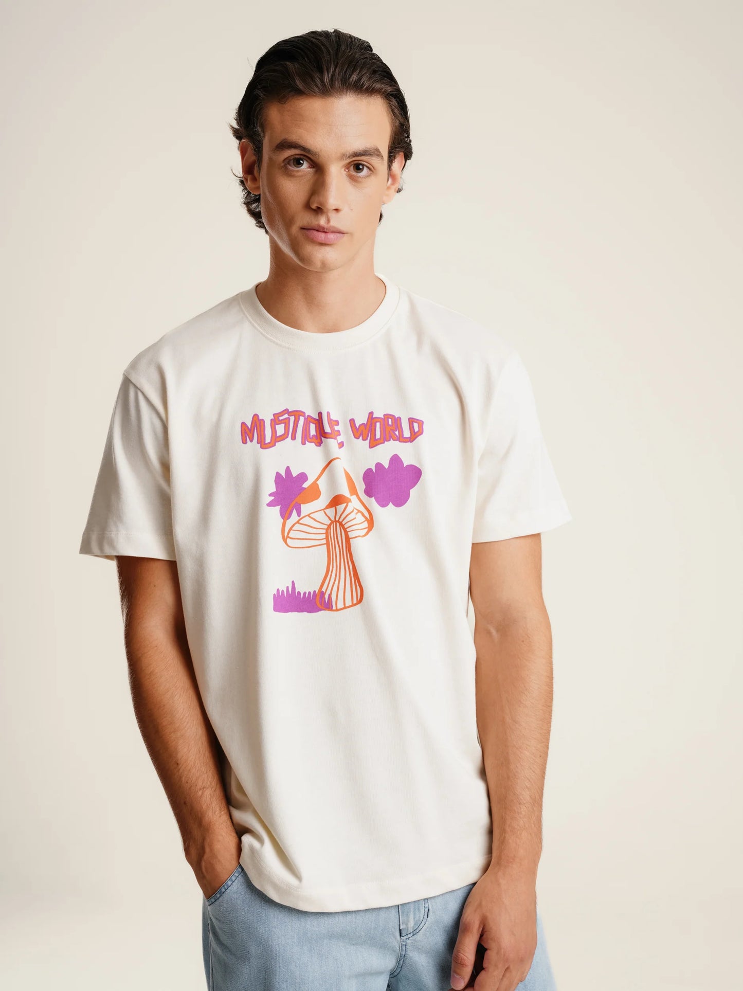 Mustique - Mushroom World T-Shirt